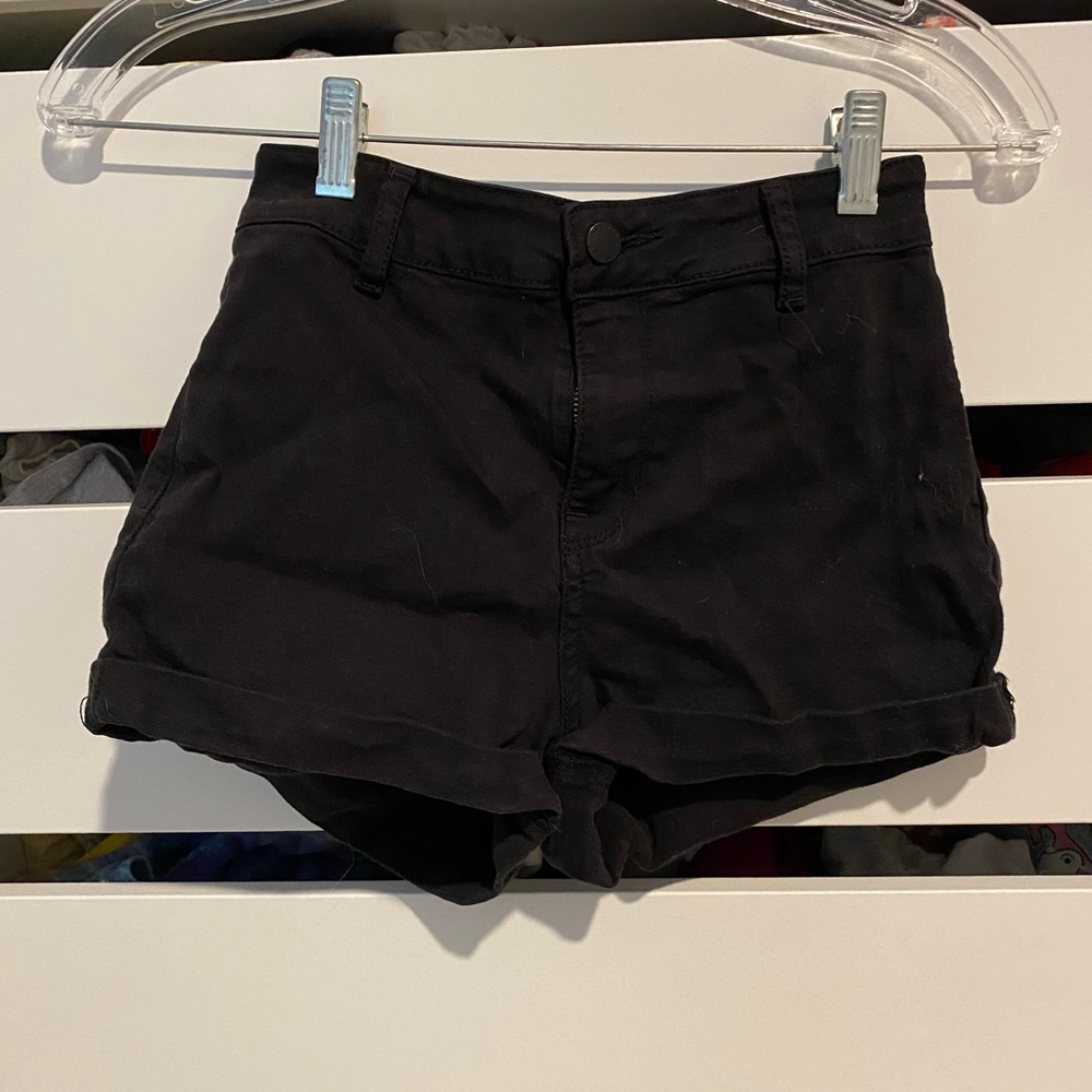 Bullhead black jean shorts